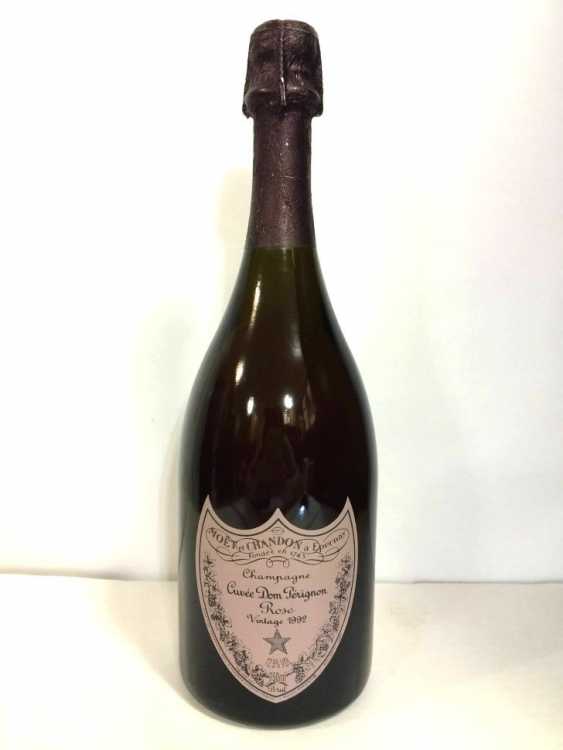 Шампанское "Dom Perignon Rose" 1992 года.