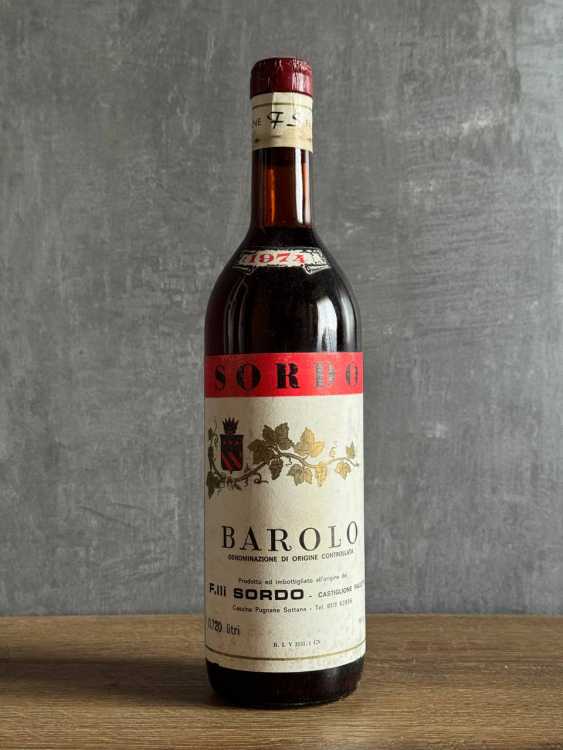 Вино F.lli Sordo Barolo 1974 года.
