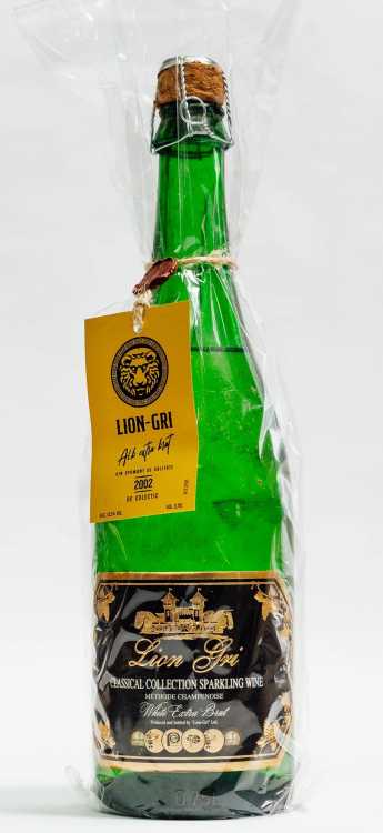 Шампанское «Lion-Gri» 2002 белое экстра-брют. 0,75