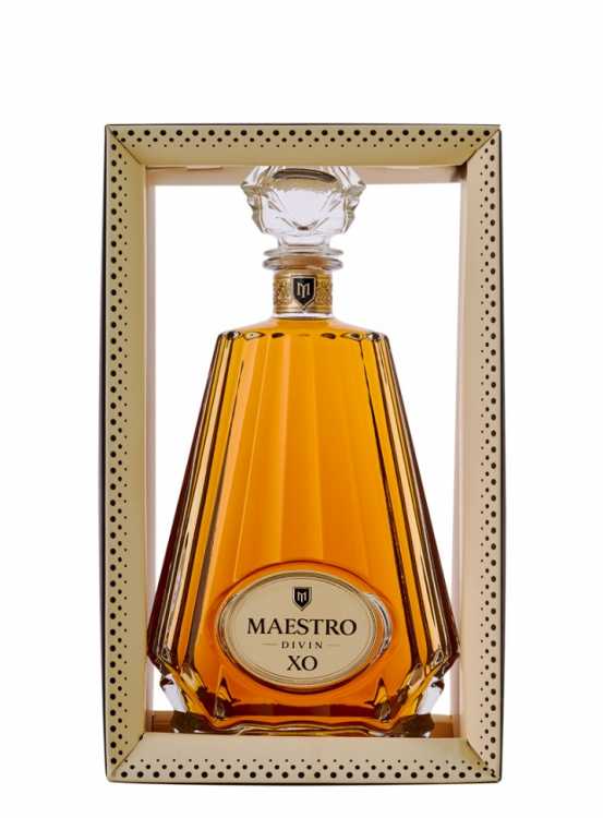 Коньяк «Maestro» Reserva, XO 7 лет. 0,7