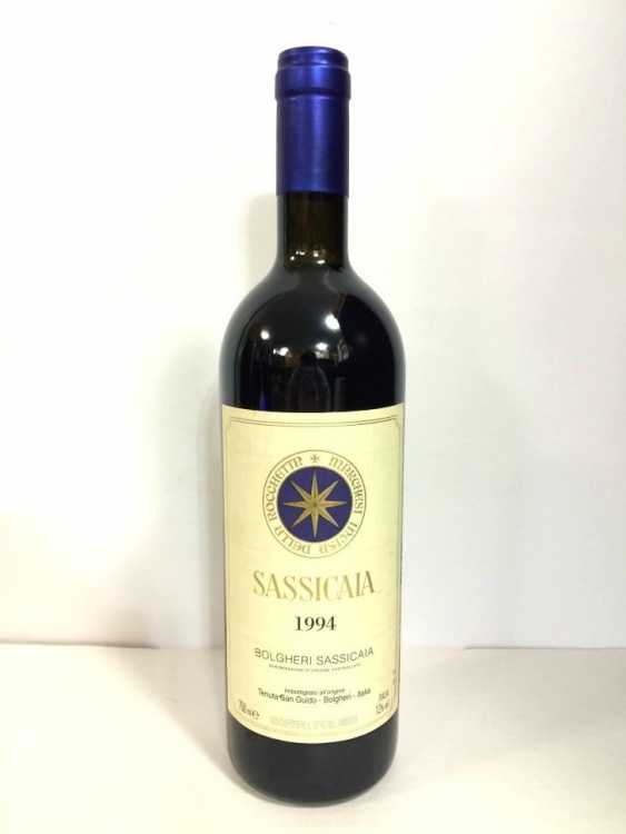 Вино "Sassicaia" 1994 года.