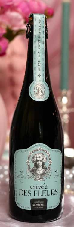 Шампанское «Cuvee des Fleurs» Riesling de Rhin, брют натюр белое, Milestii Mici. 0,75