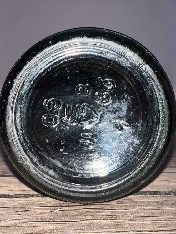 Армянский "Арарат 4 звезды" 1986 года.0,5 л. СССР. Экспортный.