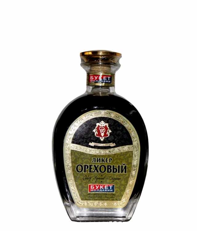 Ликер «Ореховый» Букет Молдавии. 0,7