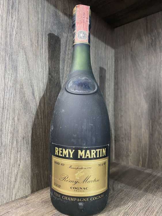 Коньяк REMY MARTIN 