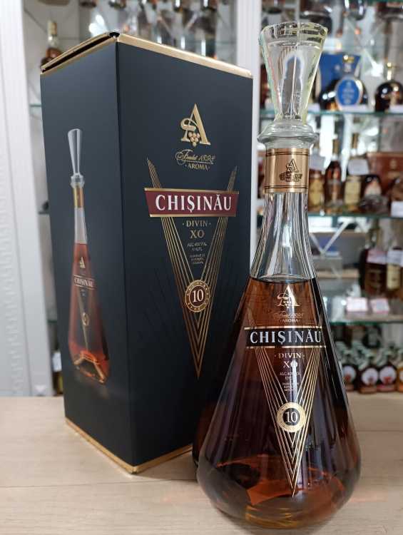 Коньяк «Chisinau» XO 10 лет, Aroma. Alexander 0,7 в коробке